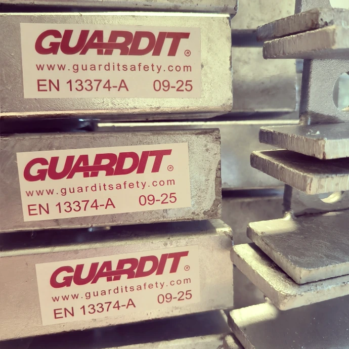 Ancoraggi per parapetti provvisori Guardit