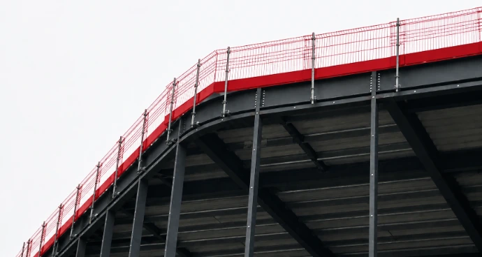 Parapetti provvisori per strutture in acciaio