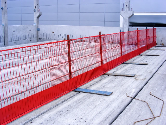 Parapetti provvisori autoportanti